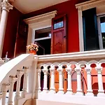Meuble' 21 Di Anna בית הארחה 3*