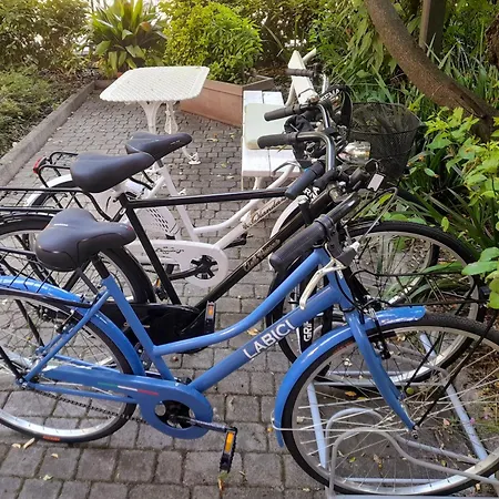 Meuble' 21 Di Anna 3* Ρέτζιο Εμίλια