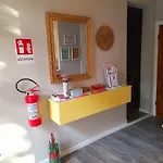 Meuble' 21 Di Anna Pensión Reggio Emilia