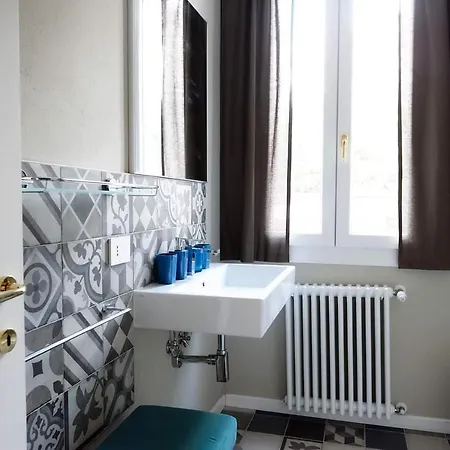 Meuble' 21 Di Anna