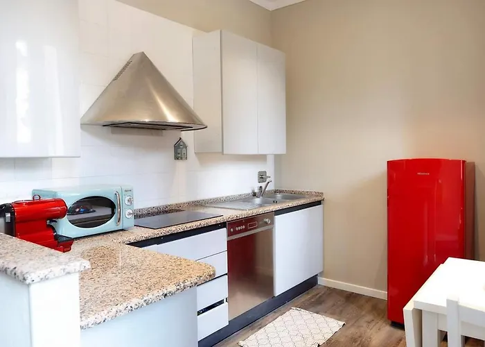 Meuble' 21 Di Anna 雷焦艾米利亚